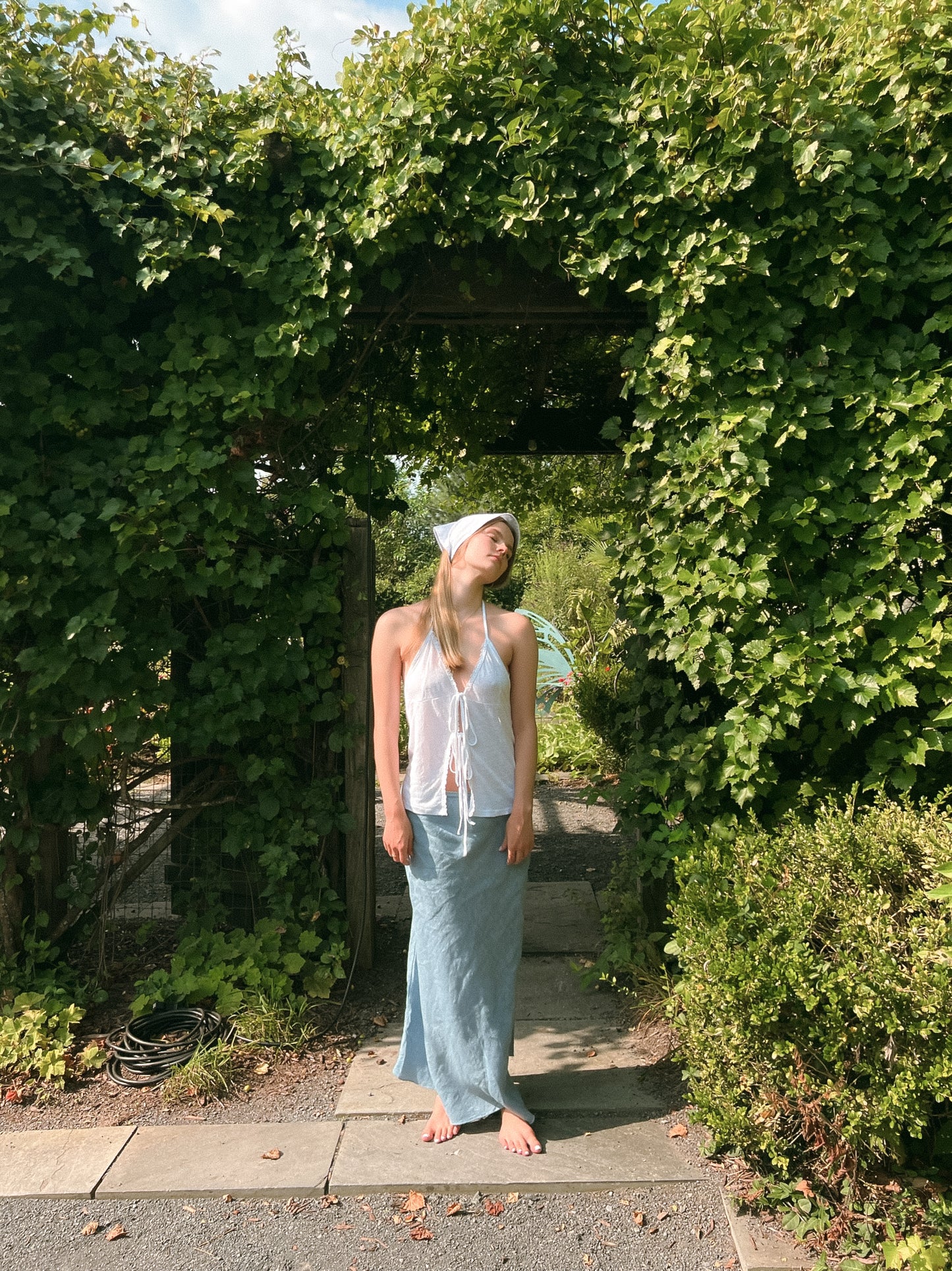 The Little Bow Top, Cloud