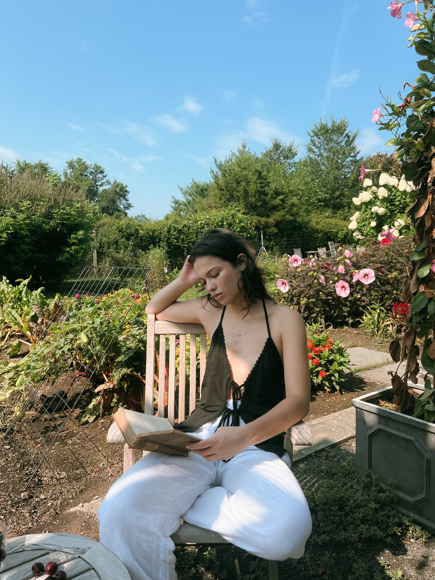 The Little Bow Top, Midnight